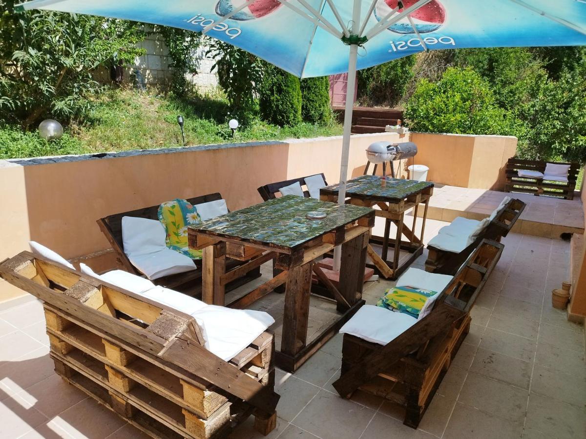 Green, Quiet And Beautiful 1 Apartment Kavarna Exterior photo